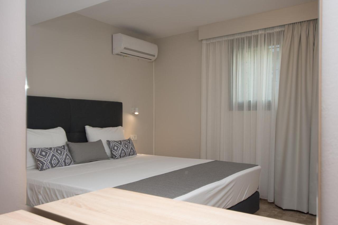 Aparthotel Golden Coast Boutique - Luxury Living Kypseli Esterno foto